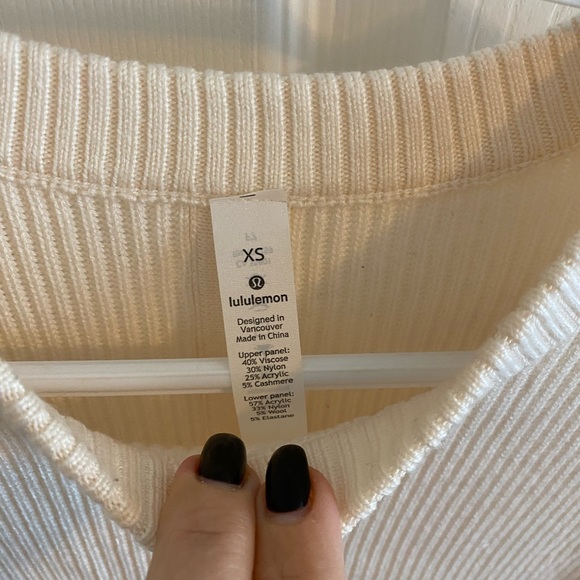Lululemon “Restful Intention” Sweater XS - Picture 4 of 4